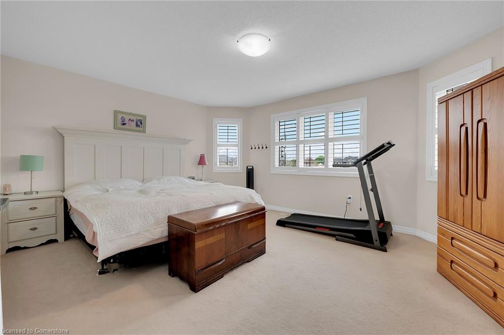 56 Nanaimo Crescent Property Photo 26