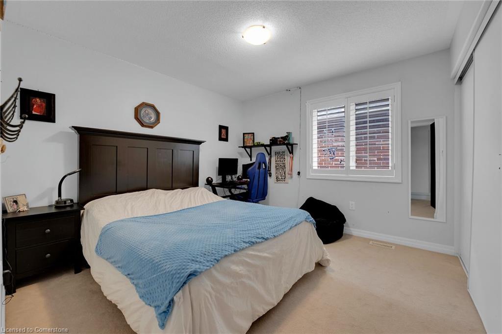 56 Nanaimo Crescent Property Photo 36