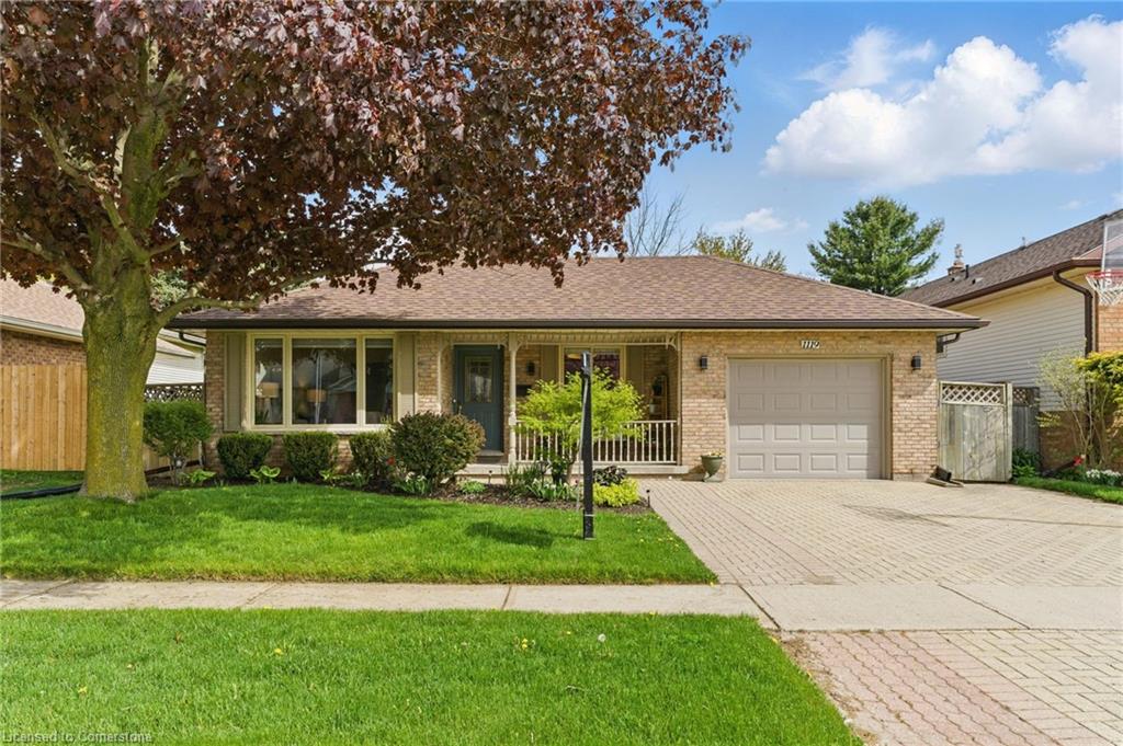 1119 Iroquois Crescent Property Photo 1