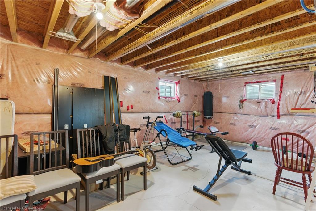 10 Harvest Gate Property Photo 31
