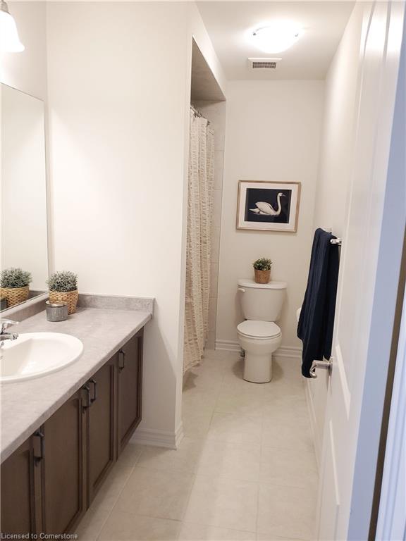 118-305 Garner Road W Property Photo 16