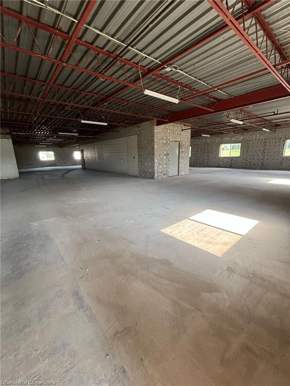 5-6050 Don Murie Street Property Photo 4
