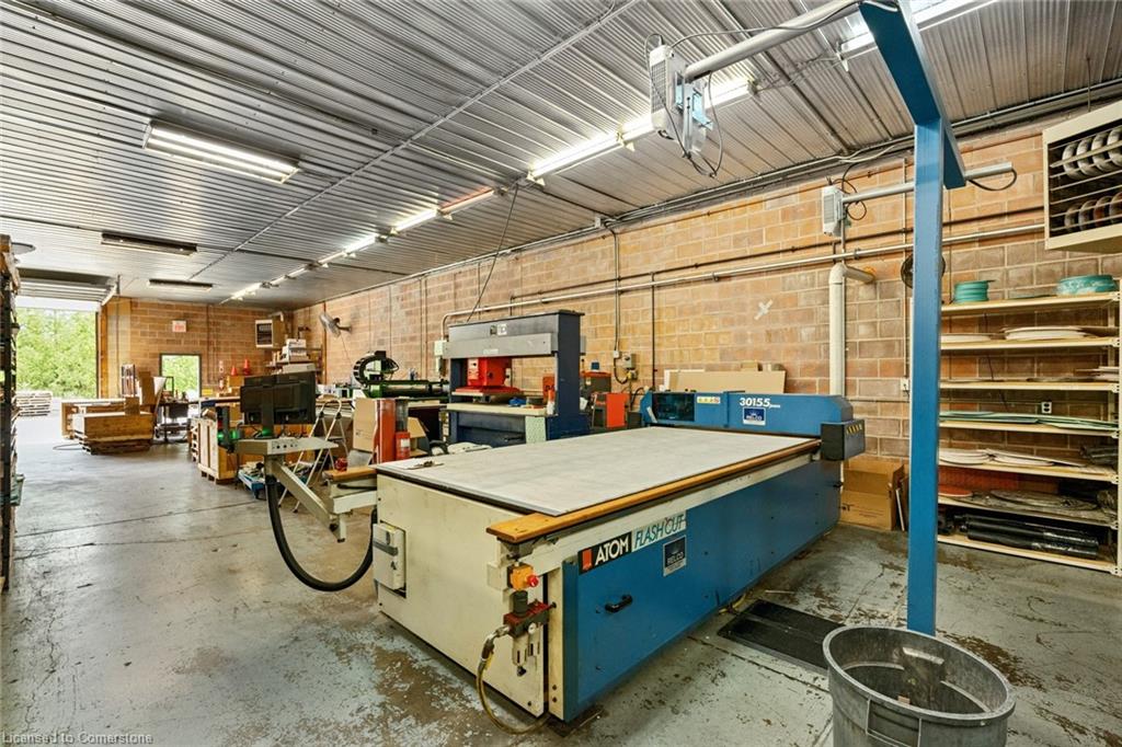 281 Campbell Street Property Photo 16