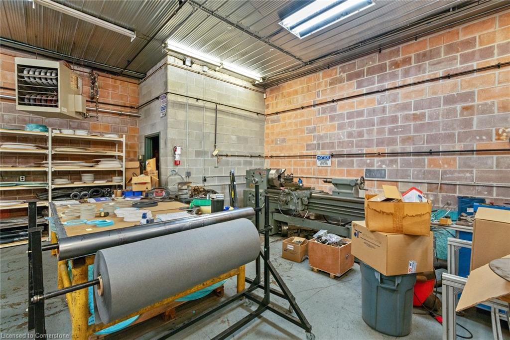 281 Campbell Street Property Photo 24