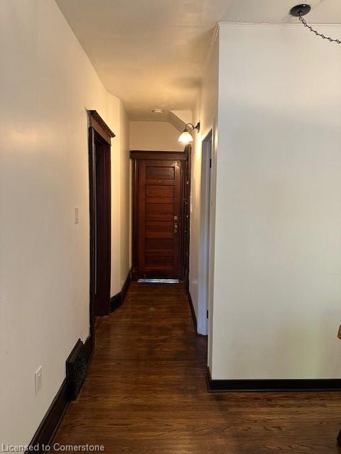 78 Dundurn Street N Property Photo 6