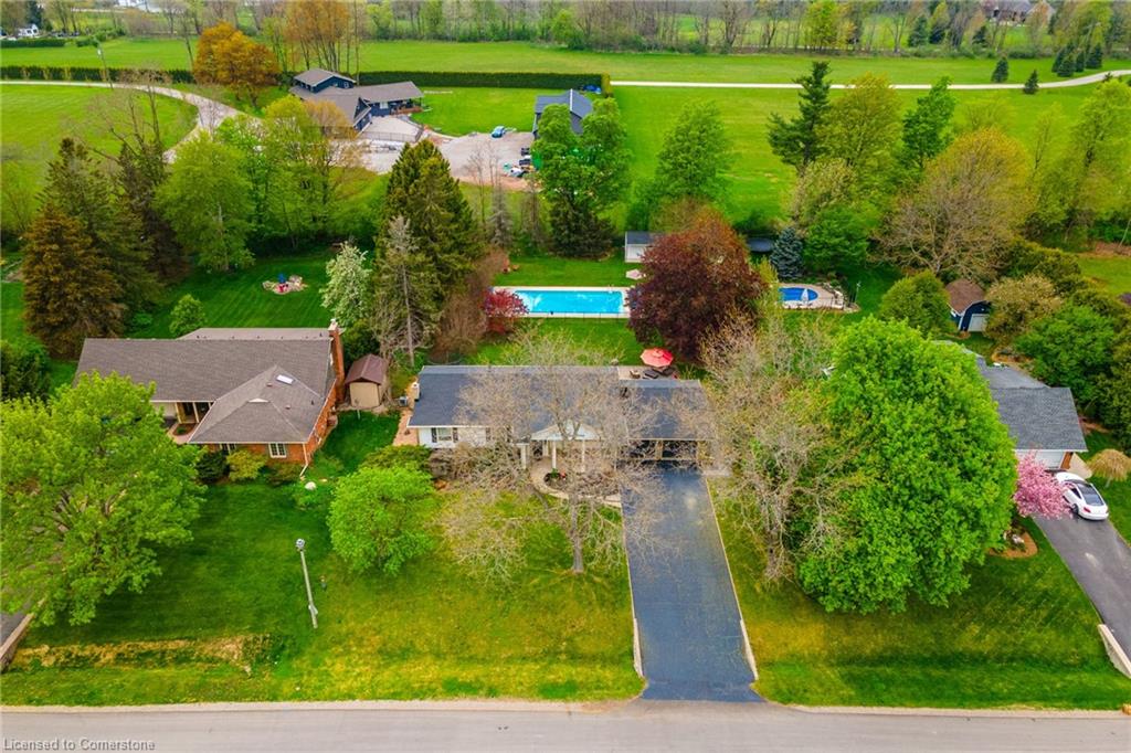 13 Woodend Drive Property Photo 2