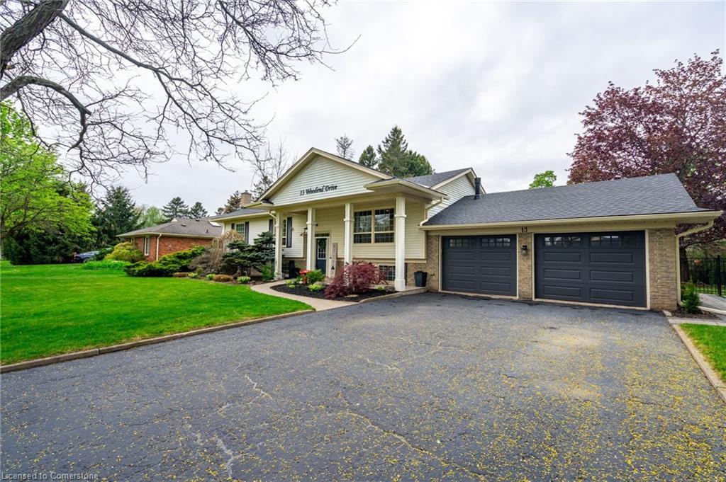 13 Woodend Drive Property Photo 3