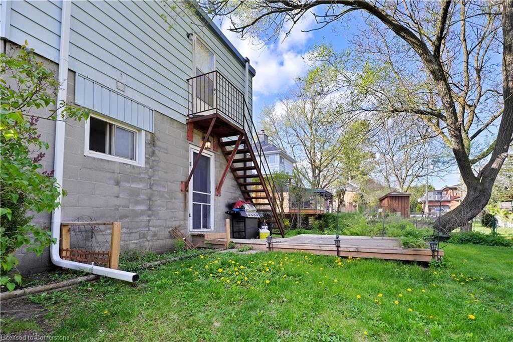 507 Dolph Street N Property Photo 16