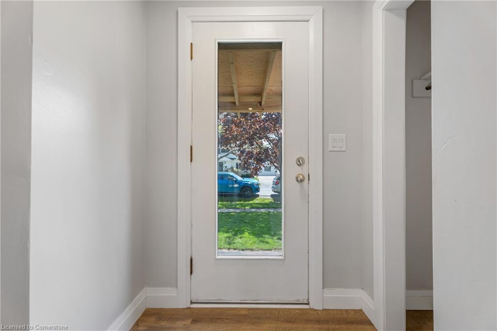9 Heywood Avenue Property Photo 6