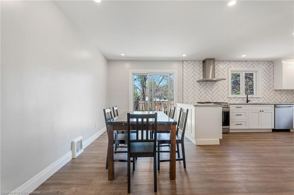 9 Heywood Avenue Property Photo 10