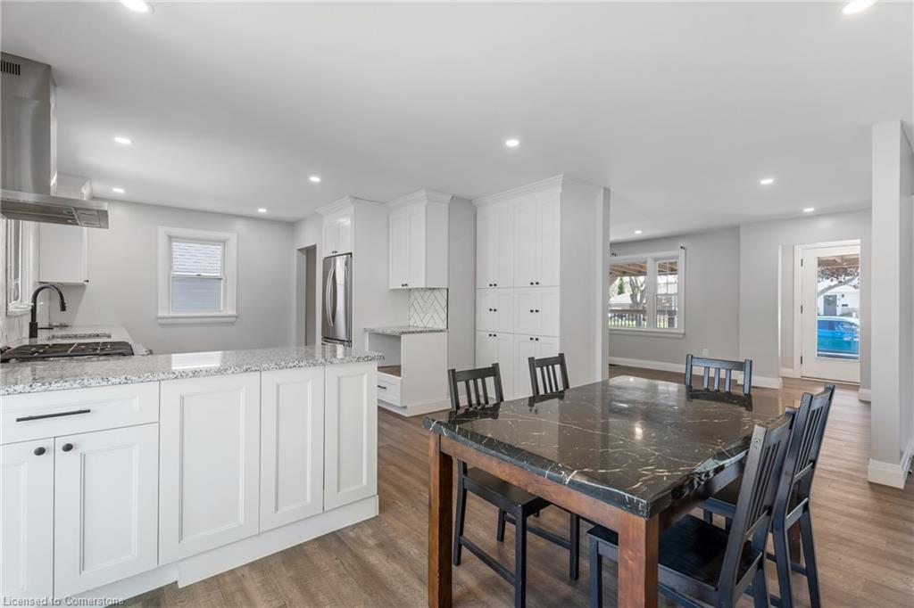 9 Heywood Avenue Property Photo 11