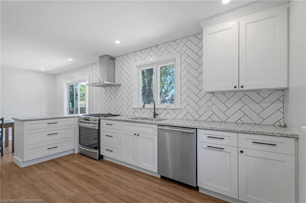 9 Heywood Avenue Property Photo 13
