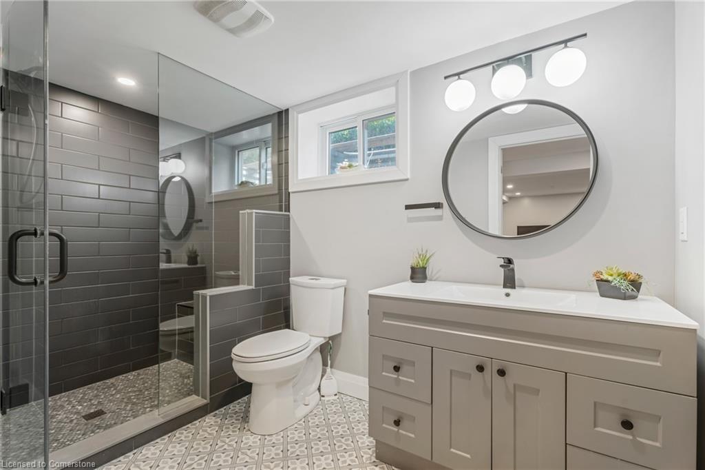 9 Heywood Avenue Property Photo 25