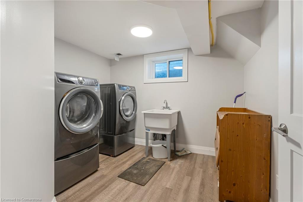 9 Heywood Avenue Property Photo 26
