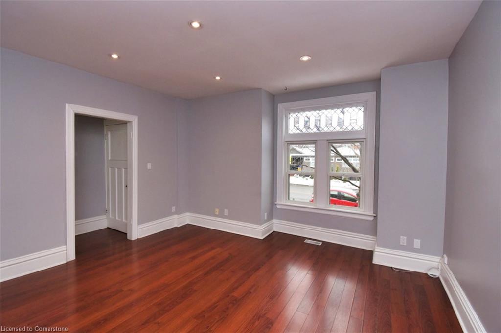 324 Aberdeen Avenue Property Photo 6