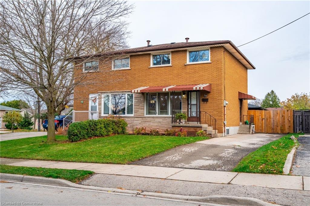 18 Warwick Road Property Photo 2
