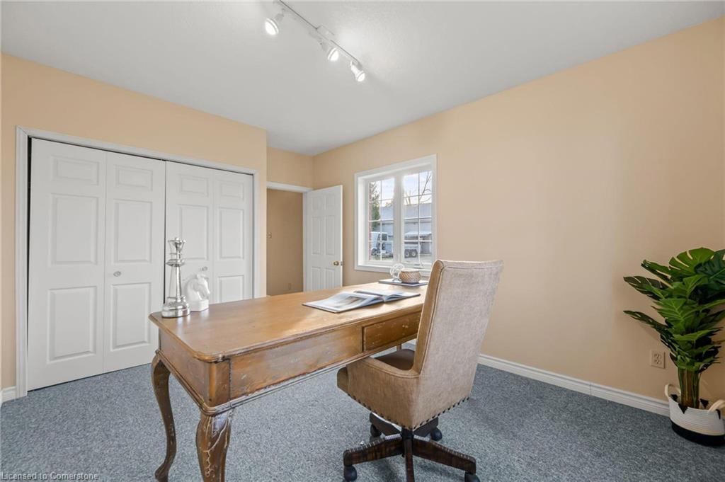 4 Brock Road N Property Photo 12