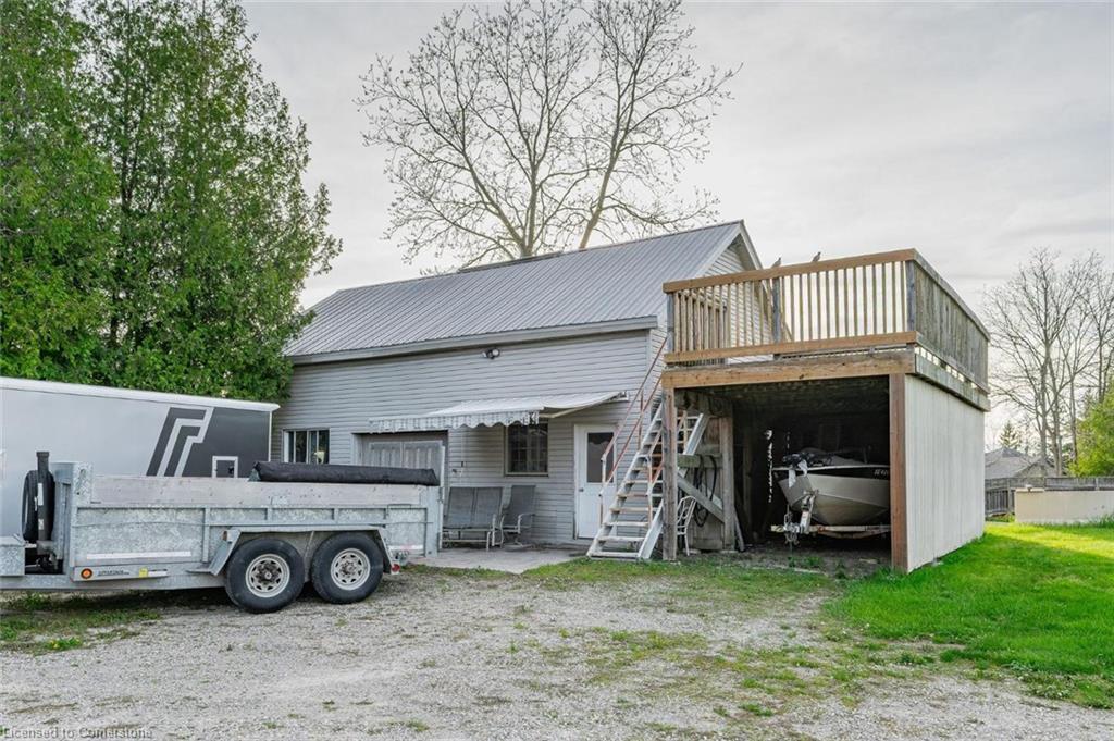 4 Brock Road N Property Photo 25