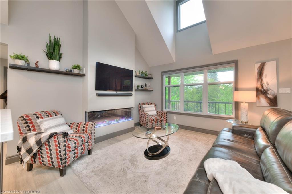 36 Emily Street Property Photo 8