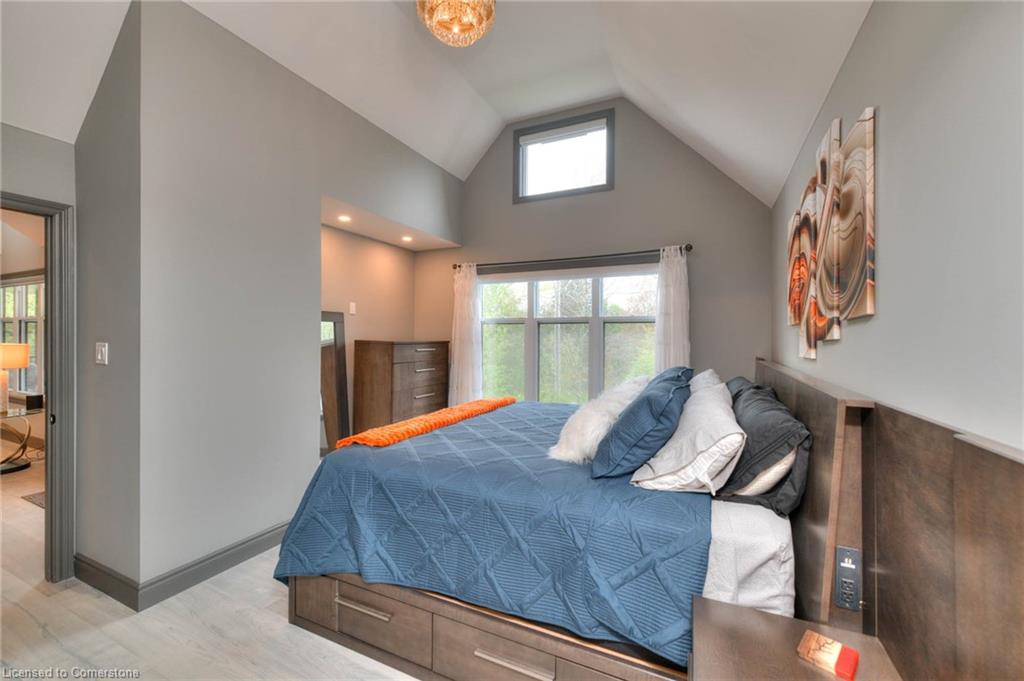 36 Emily Street Property Photo 23