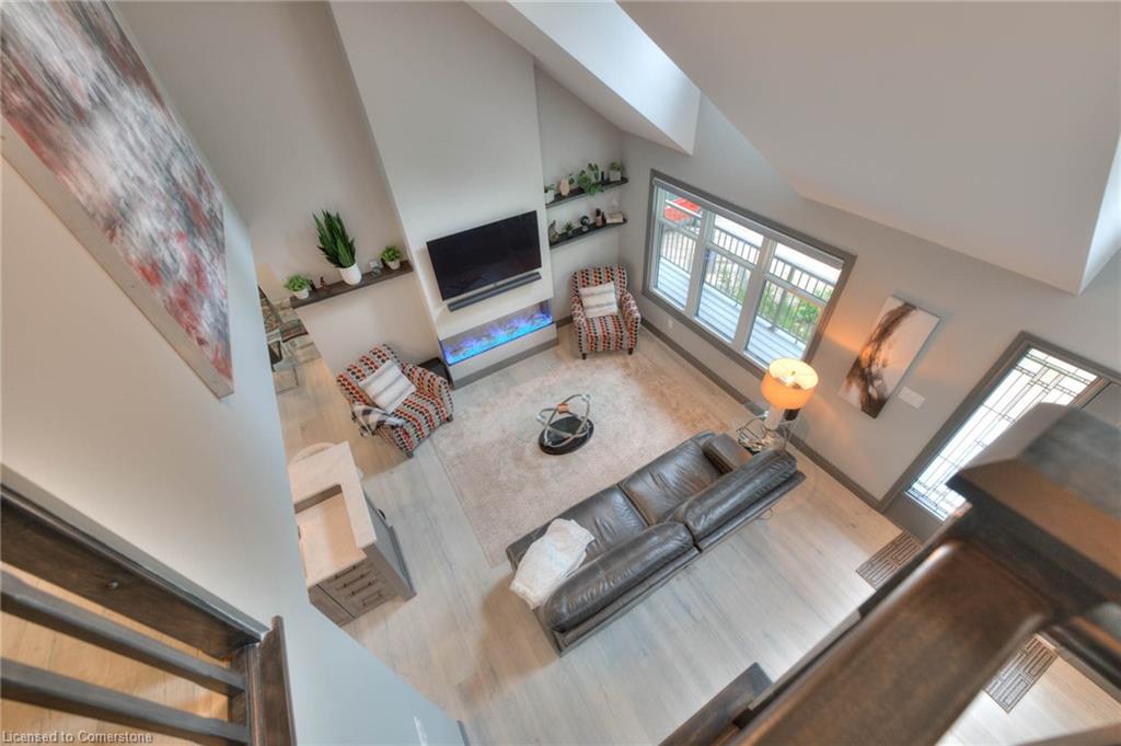 36 Emily Street Property Photo 29