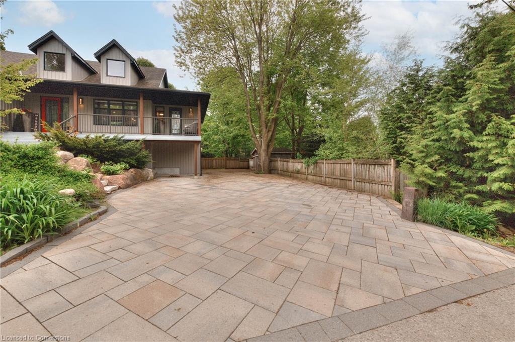 36 Emily Street Property Photo 44