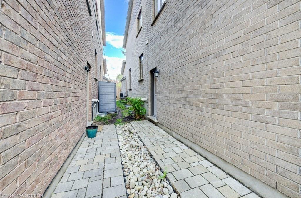 123 Walter Street Property Photo 37