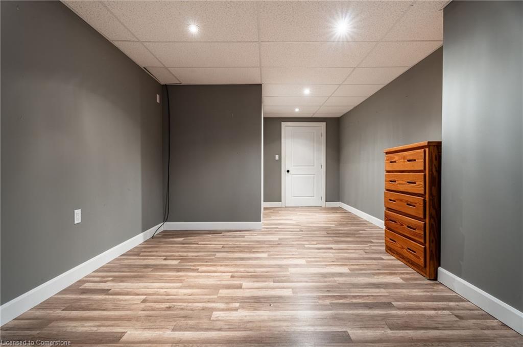 715 Robson Road Property Photo 40