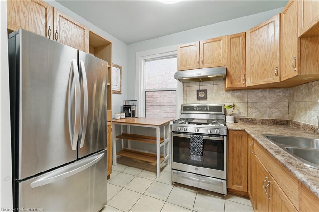 91 Aurora Street Property Photo 10