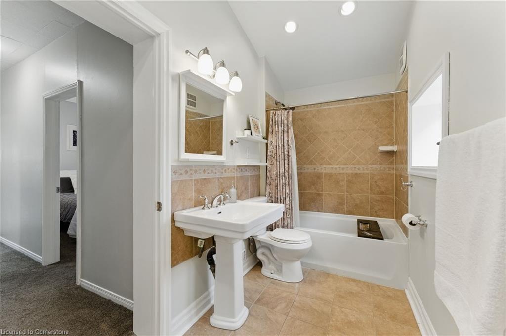 91 Aurora Street Property Photo 13