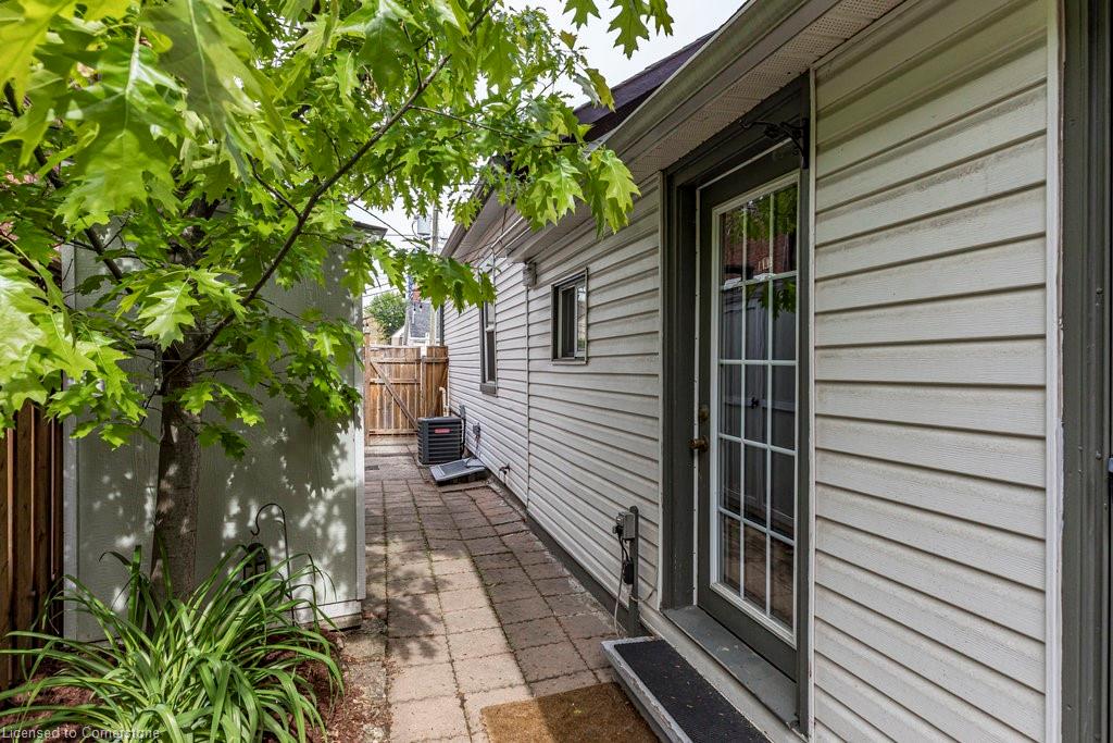 91 Aurora Street Property Photo 19