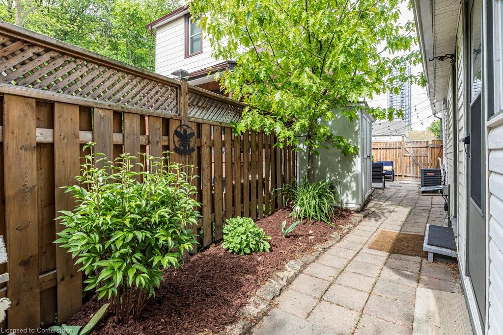 91 Aurora Street Property Photo 20