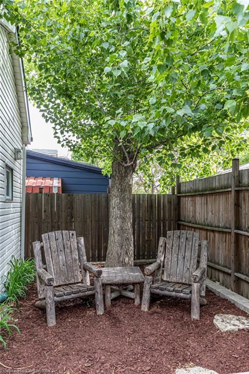 91 Aurora Street Property Photo 21
