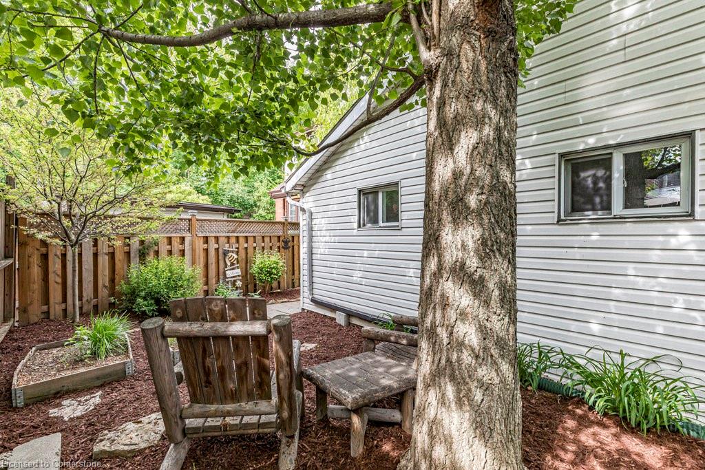91 Aurora Street Property Photo 24