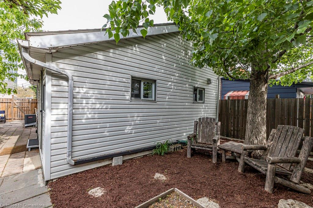 91 Aurora Street Property Photo 25