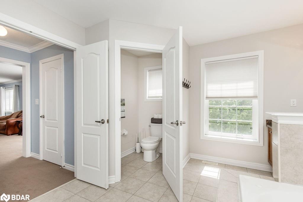 61 The Queensway Property Photo 31