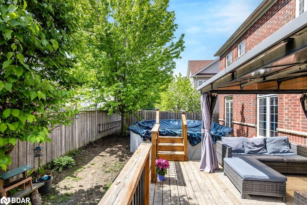 61 The Queensway Property Photo 45