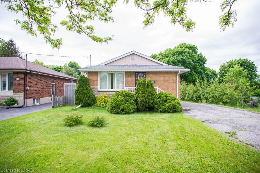 120 Henry Street Property Photo