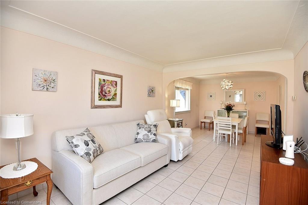 16 Empress Avenue Property Photo 6