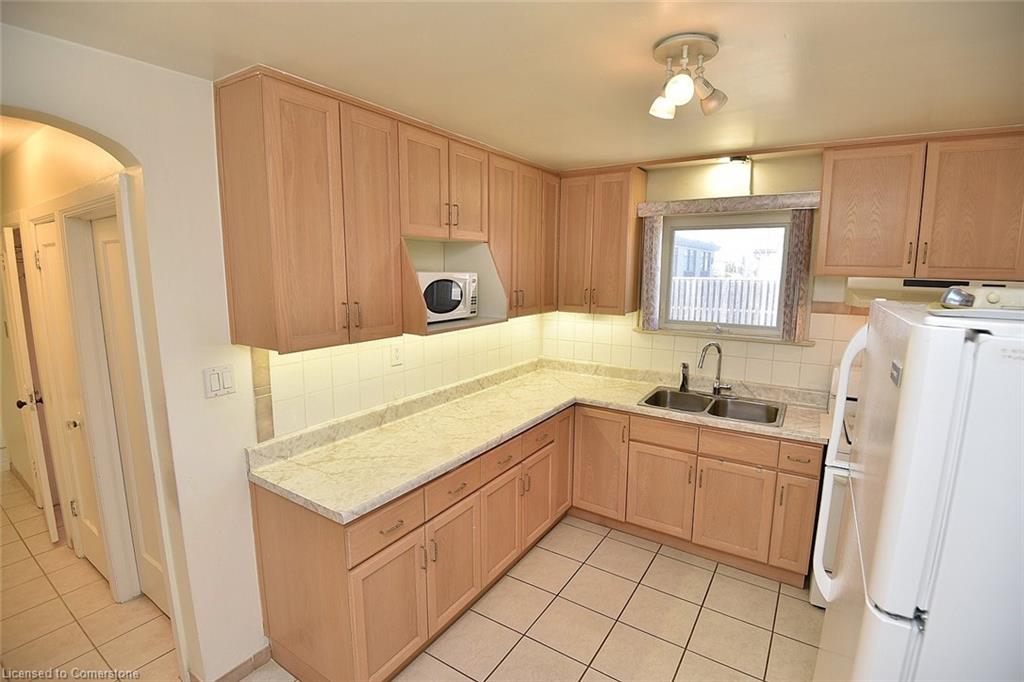 16 Empress Avenue Property Photo 14