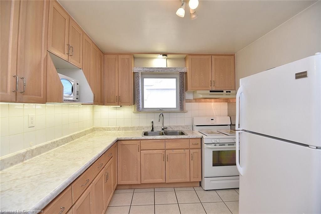 16 Empress Avenue Property Photo 16