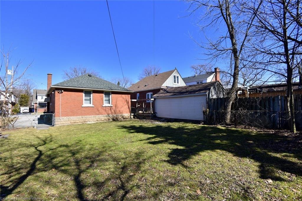 16 Empress Avenue Property Photo 28