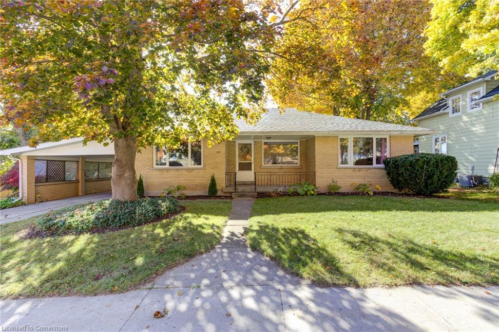 385 Main Street S