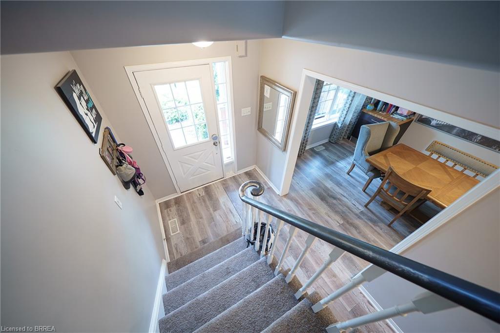 12 Gaydon Way Property Photo 11