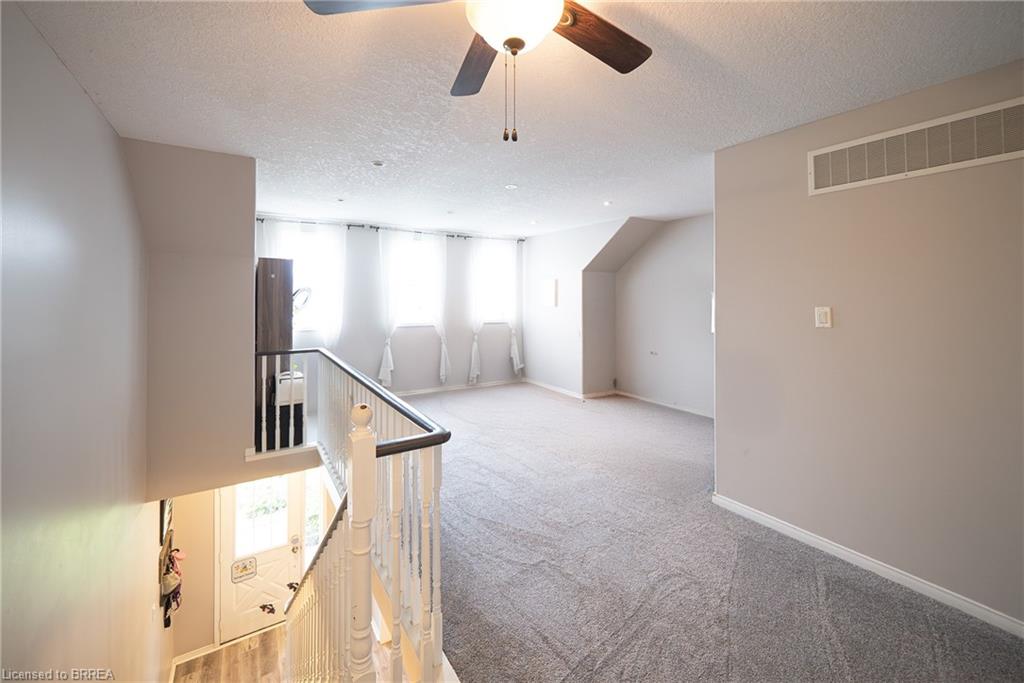 12 Gaydon Way Property Photo 12