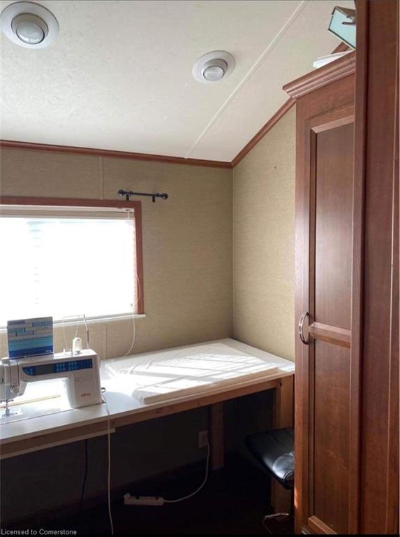 249-580 Beaver Creek Road Property Photo 11