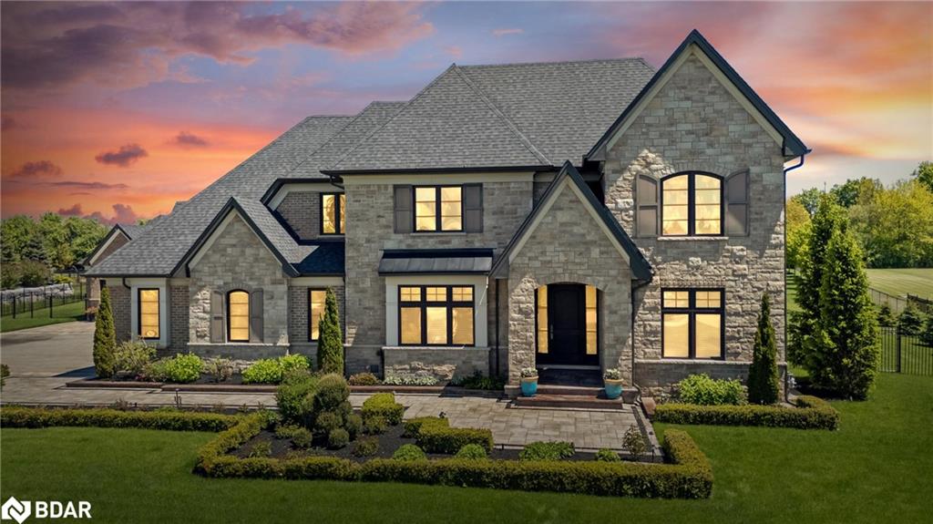 50 Autumn Circle Property Photo 1