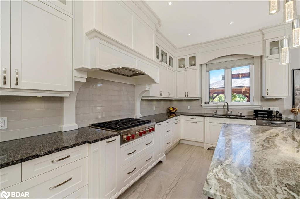 50 Autumn Circle Property Photo 19