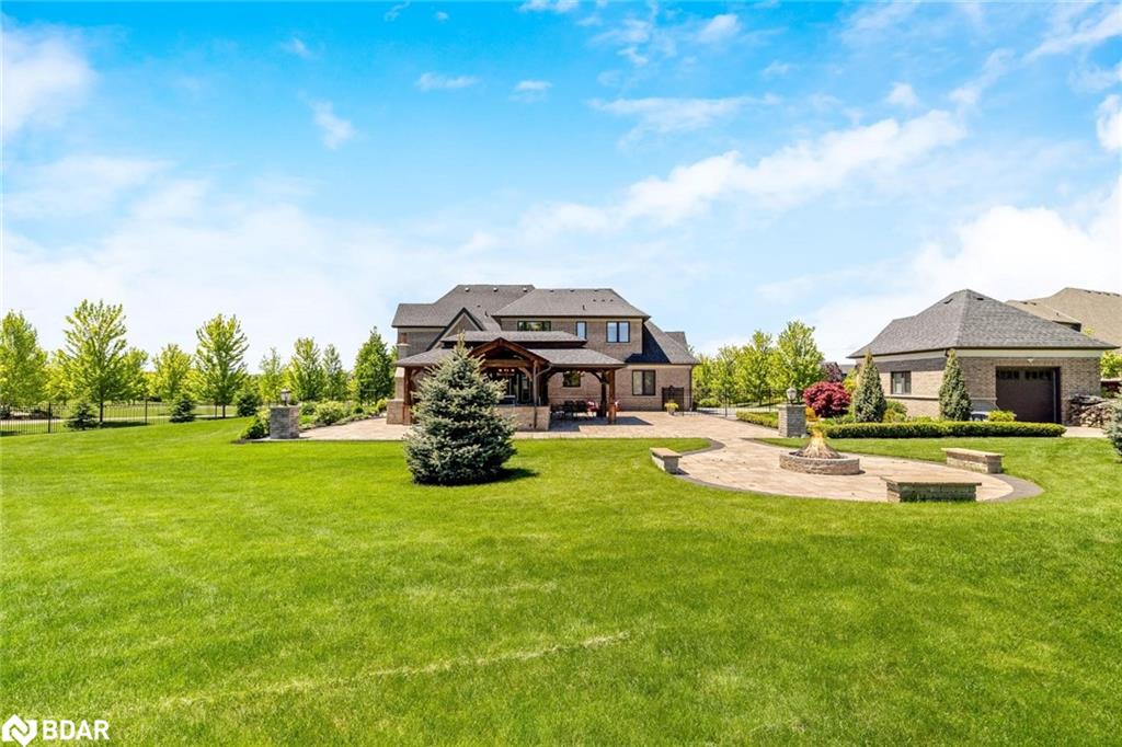 50 Autumn Circle Property Photo 39