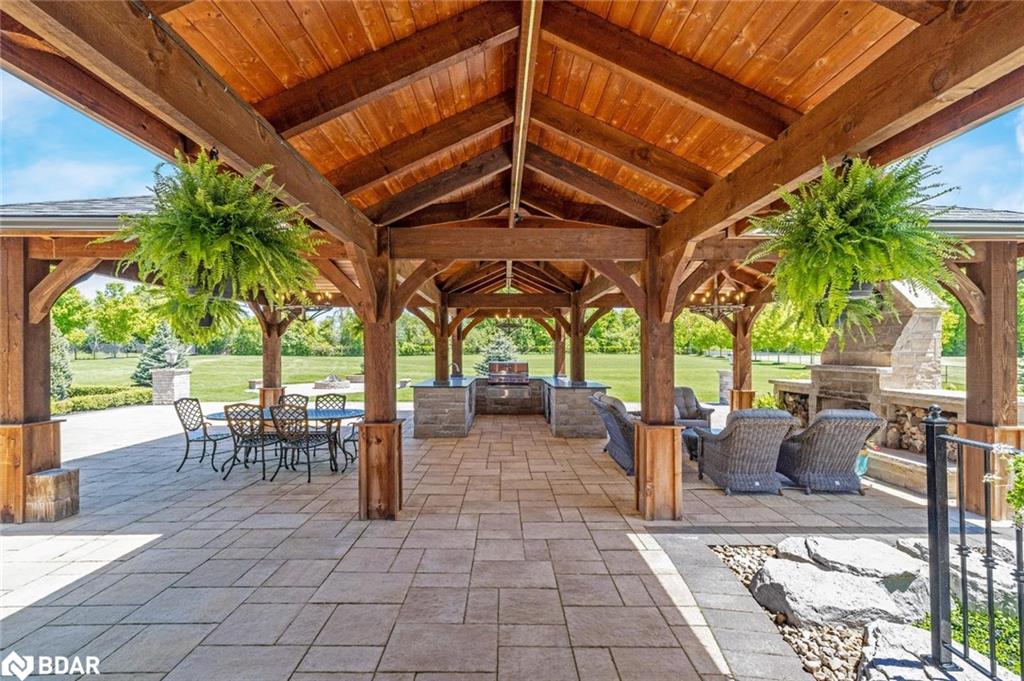 50 Autumn Circle Property Photo 43